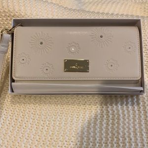 Swarovski White Travel Wallet - NIB
